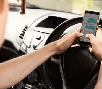 Tips for Selecting a Smartphone Car Charger: Ultimate Buying Guide